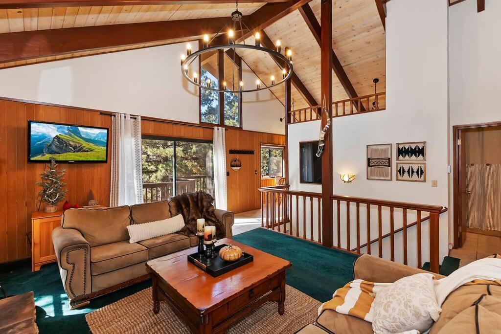 Everwood Serenity Treehouse Ontrail Head/Sledding Villa Биг Беър Лейк Екстериор снимка